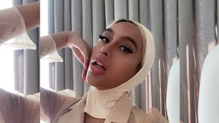 SabrinnaJasmin's Webcam Recorded